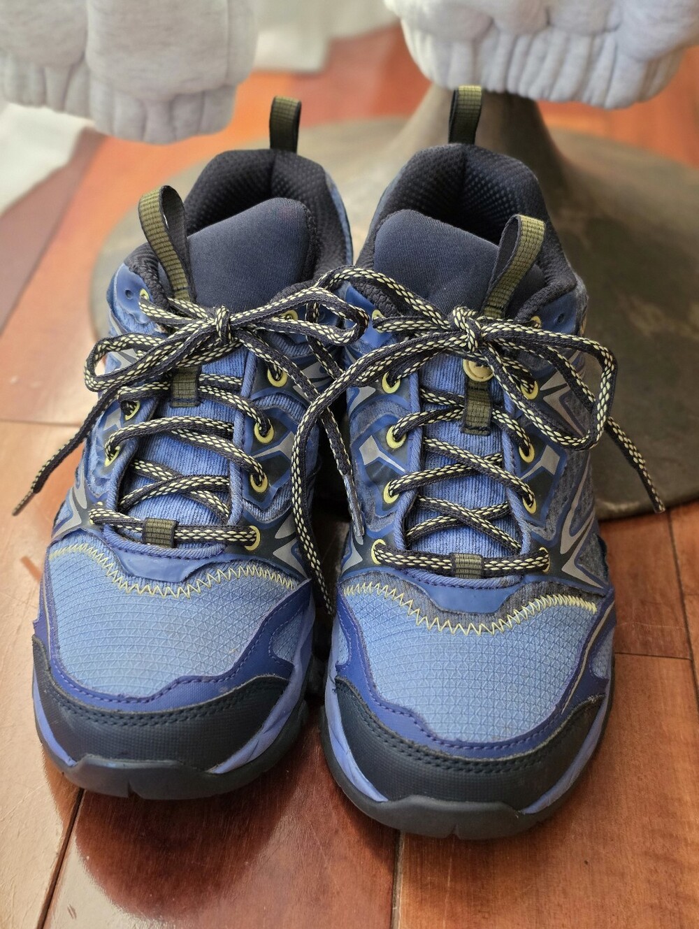 Merrell Capra Bolt Women’s Hiking Shoes Size 7 Blue Waterproof Trail Sneakers